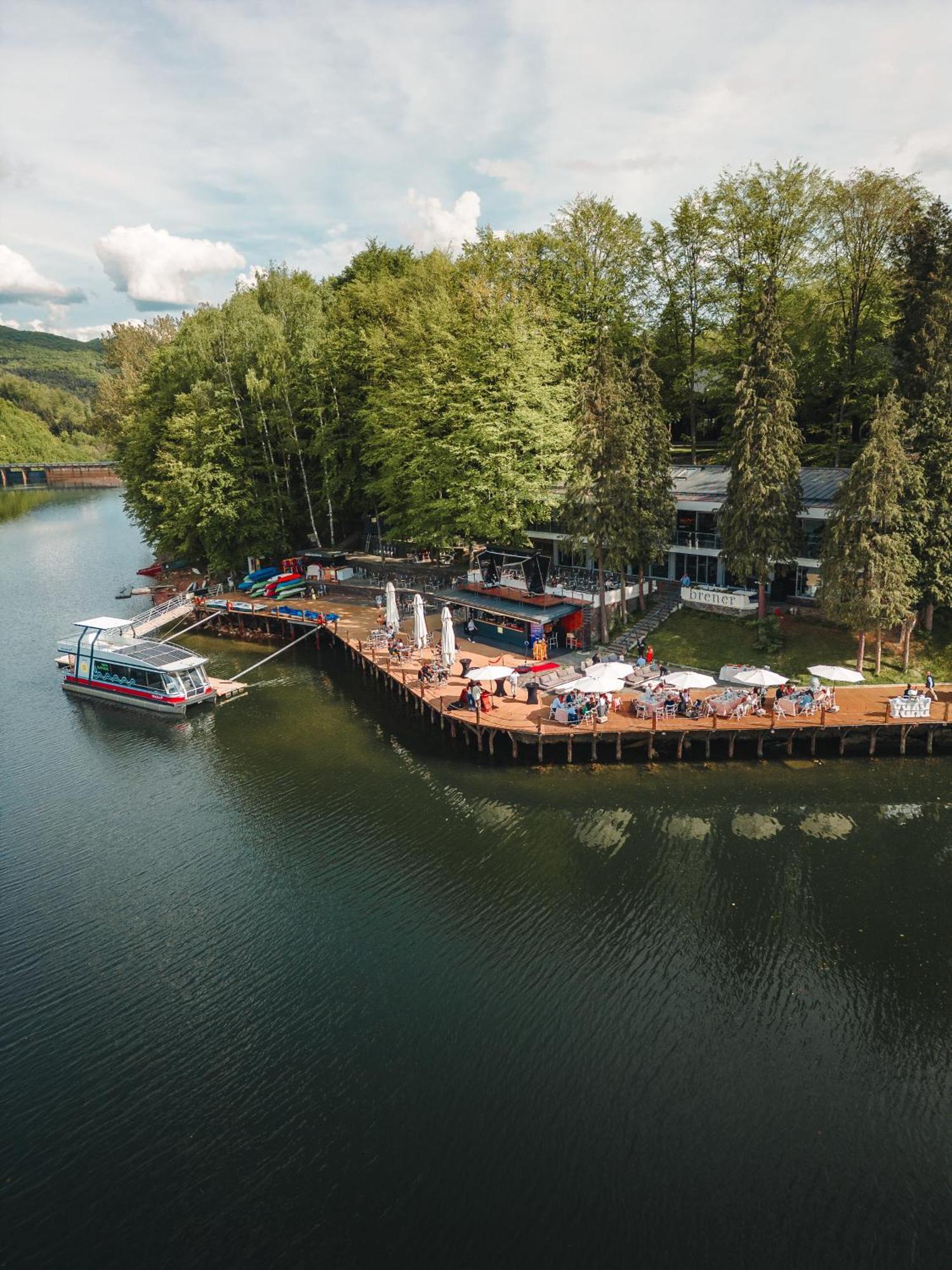 Adventure Lake Resort - Simared Baia Mare Exteriör bild
